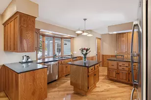 5833 Creek Valley Rd, Edina, MN 55439 - Photo 14