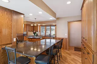 5833 Creek Valley Rd, Edina, MN 55439 - Photo 18