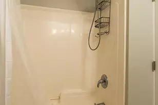 721 Columbus Ave, Albert Lea, MN 56007 - Photo 8