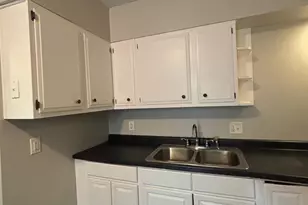 1092 Edgerton St, Saint Paul, MN 55130 - Photo 10