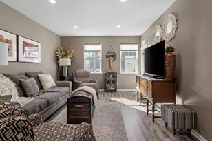 17658 96th Pl N, Maple Grove, MN 55311 - Photo 4