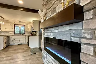 705 Timberline Dr SE, Oronoco, MN 55960 - Photo 10