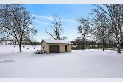 3302 Carneva NE, Alexandria, MN 56308 - Photo 4