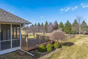 2631 Hawk Hill Ln SW, Rochester, MN 55902 - Photo 12