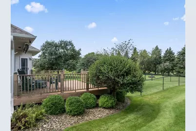 2631 Hawk Hill Lane SW, Rochester, MN 55902 - Photo 6