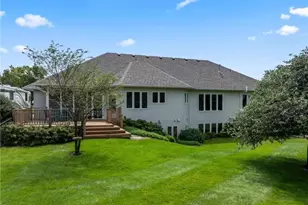 2631 Hawk Hill Ln SW, Rochester, MN 55902 - Photo 14