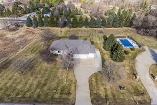 2631 Hawk Hill Ln SW, Rochester, MN 55902 - Photo 24