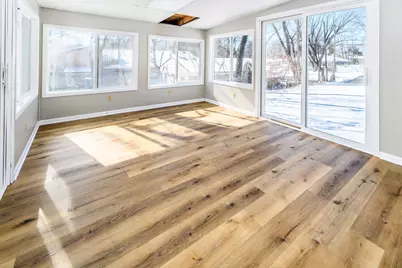 10935 S Thomas Avenue S, Bloomington, MN 55431 - Photo 12