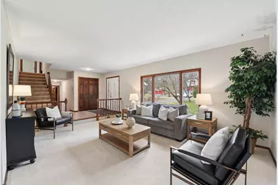 5831 Fawn Trail Circle, Woodbury, MN 55129 - Photo 8