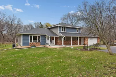 5831 Fawn Trail Circle, Woodbury, MN 55129 - Photo 4