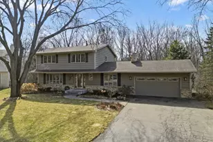 10665 Northmark Dr, Eden Prairie, MN 55344 - Photo 1