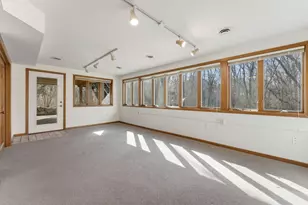 10665 Northmark Dr, Eden Prairie, MN 55344 - Photo 30