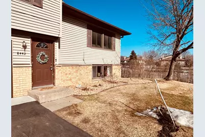 8442 Toledo Avenue N, Brooklyn Park, MN 55443 - Photo 4