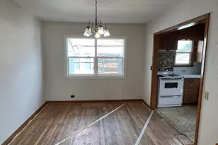 225 E 3rd St, Albert Lea, MN 56007 - Photo 10