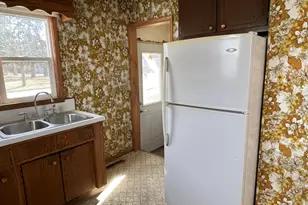 225 E 3rd St, Albert Lea, MN 56007 - Photo 12