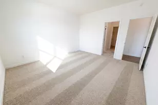 10925 Glacier Ln N, Maple Grove, MN 55369 - Photo 4