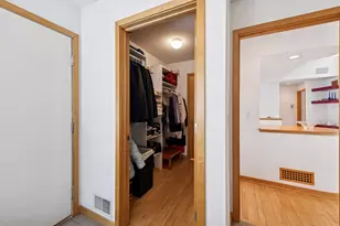 5349 Shady Hills Cir, Shorewood, MN 55331 - Photo 32