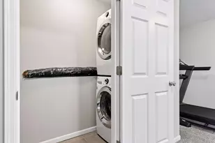 1571 Christie Pl, Saint Paul, MN 55106 - Photo 30