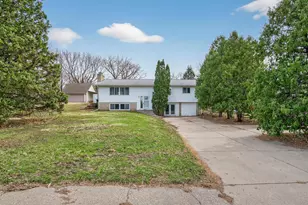 2850 Pilot Knob Rd, Eagan, MN 55121 - Photo 2