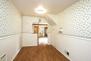 614 Elm St NE, Hutchinson, MN 55350 - Photo 14