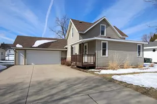 614 Elm St NE, Hutchinson, MN 55350 - Photo 1