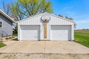 24615 Dalton Ave, Faribault, MN 55021 - Photo 8