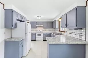 24615 Dalton Ave, Faribault, MN 55021 - Photo 18