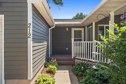 212 Central Avenue S, Norwood Young America, MN 55397 - Photo 4