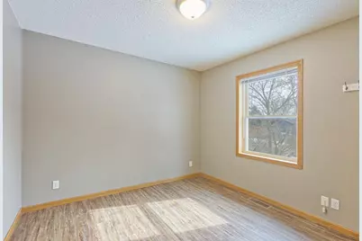 160 Pacific Avenue E, Dassel, MN 55325 - Photo 8