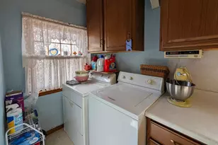 418 S 6th St, Montevideo, MN 56265 - Photo 12