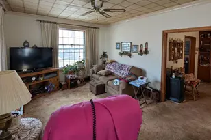 418 S 6th St, Montevideo, MN 56265 - Photo 6