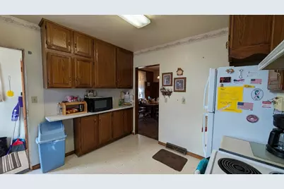 418 S 6th Street, Montevideo, MN 56265 - Photo 8