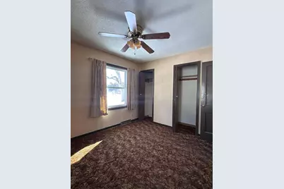 9130 Columbus Avenue S, Bloomington, MN 55420 - Photo 12