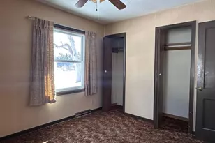 9130 Columbus Ave S, Bloomington, MN 55420 - Photo 12