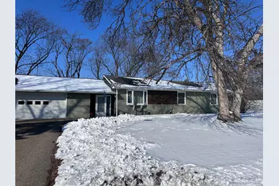 9130 Columbus Avenue S, Bloomington, MN 55420 - Photo 2