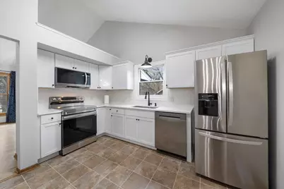 16605 21st Avenue N, Plymouth, MN 55447 - Photo 8