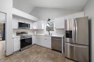 16605 21st Ave N, Plymouth, MN 55447 - Photo 8