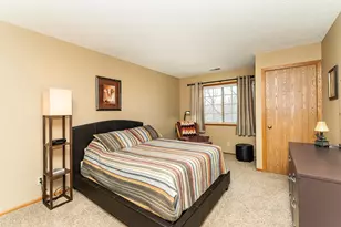 1911 Deerhaven Ln NE, Rochester, MN 55906 - Photo 14