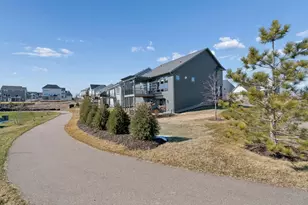 5385 GESTACH LN, Chaska, MN 55318 - Photo 26