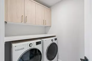 5385 GESTACH LN, Chaska, MN 55318 - Photo 18