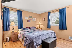 11041 Holly St NW, Coon Rapids, MN 55448 - Photo 12