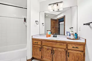 7273 Stagecoach Trail, Circle Pines, MN 55014 - Photo 18