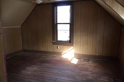 713 5th Avenue, Eau Claire, WI 54703 - Photo 10