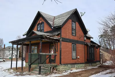 713 5th Avenue, Eau Claire, WI 54703 - Photo 2