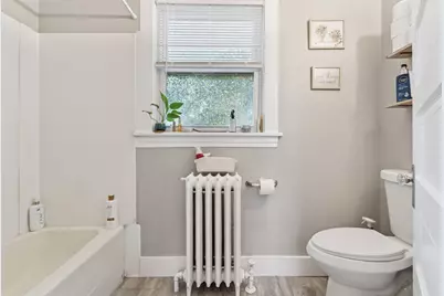 1083 Chatsworth Street N, Saint Paul, MN 55103 - Photo 16