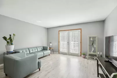 1860 McMenemy Street #E, Maplewood, MN 55117 - Photo 2