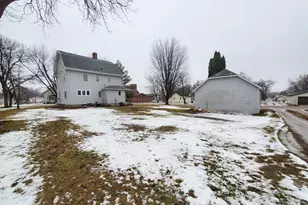 808 Adams Ave, Westbrook, MN 56183 - Photo 8