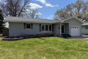 704 4th Ave E, Ada, MN 56510 - Photo 2