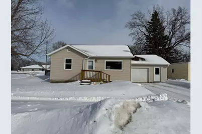 210 Elm Street NE, Fertile, MN 56540 - Photo 32