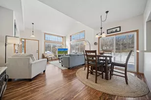 12975 Echo Ln Ln, Apple Valley, MN 55124 - Photo 6